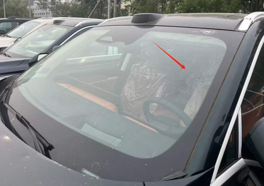 “冰雹车”降价促销？记者探访：“无痕修复”后仍有瑕疵