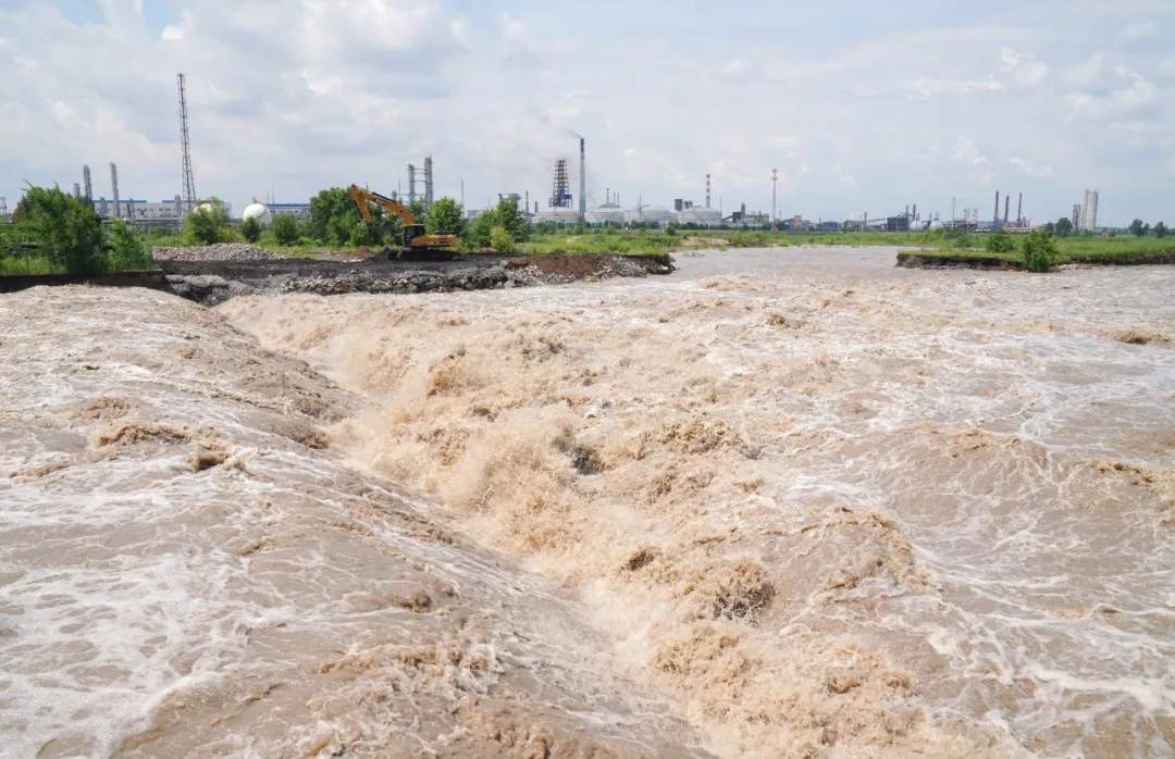 暴雨橙色预警，多条河流发生超警以上洪水，汛情最新情况