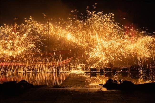 寻年味，乐团圆：26年春节江浙沪亲子游首选安吉奇幻嘉乐比