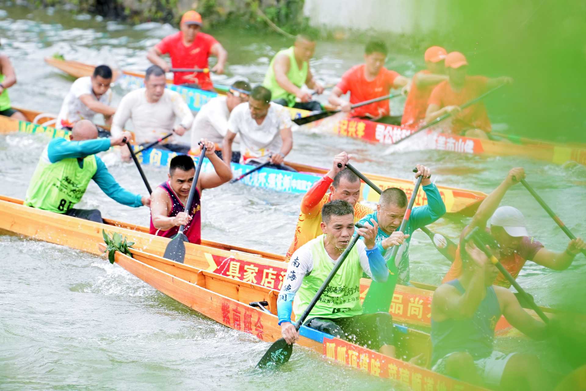 百龙竞渡两江间，九江“扒”出再造一个新佛山的豪气