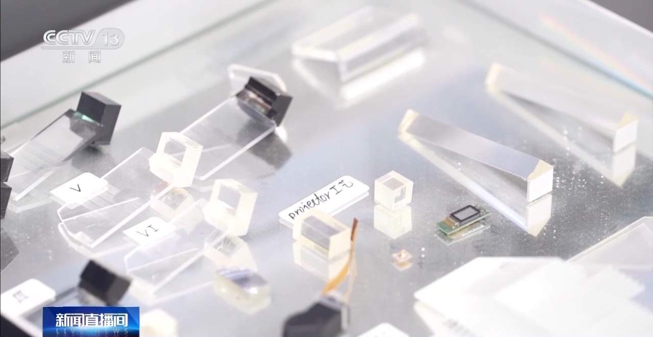 AI宠物、AI眼镜……“科技+”如何改变日常生活？