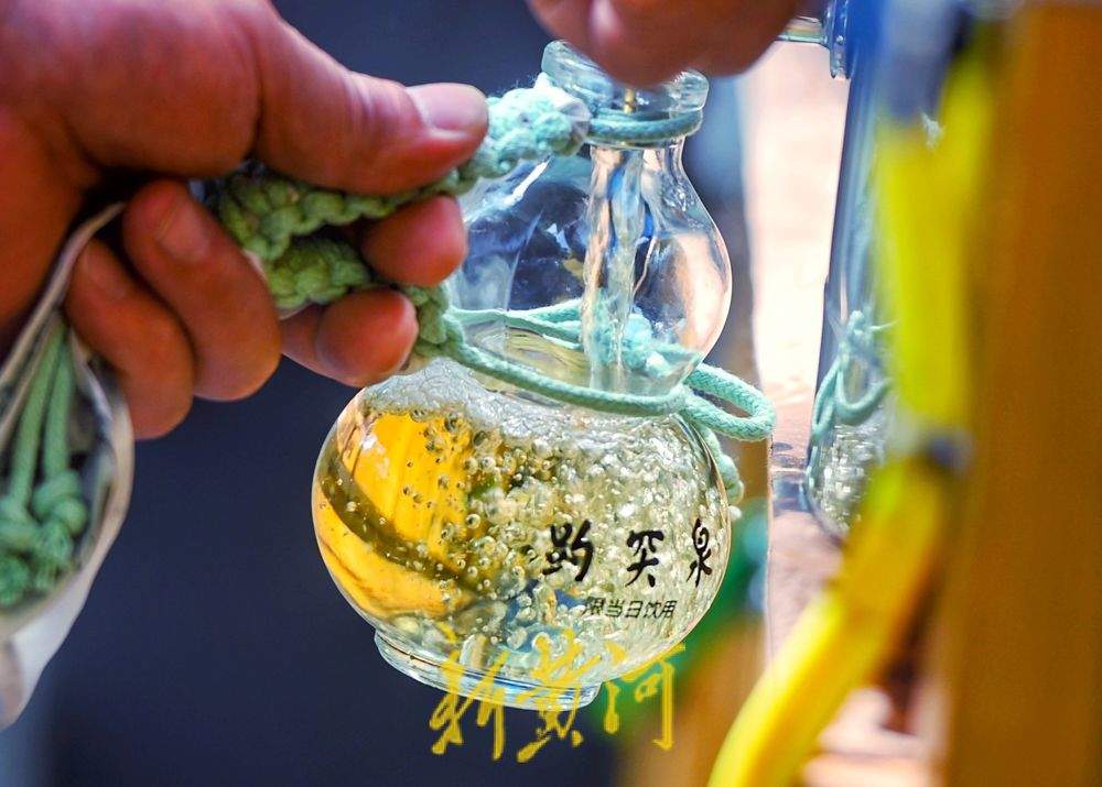 一年四季 泉在济南丨茶香氤氲处 岁月静好时，济南邀您赏泉品茗