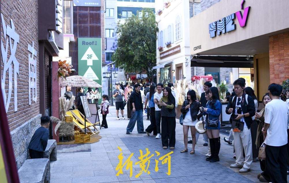 网红打卡点吸引客流,济南老商埠焕发出蓬勃的青春活力