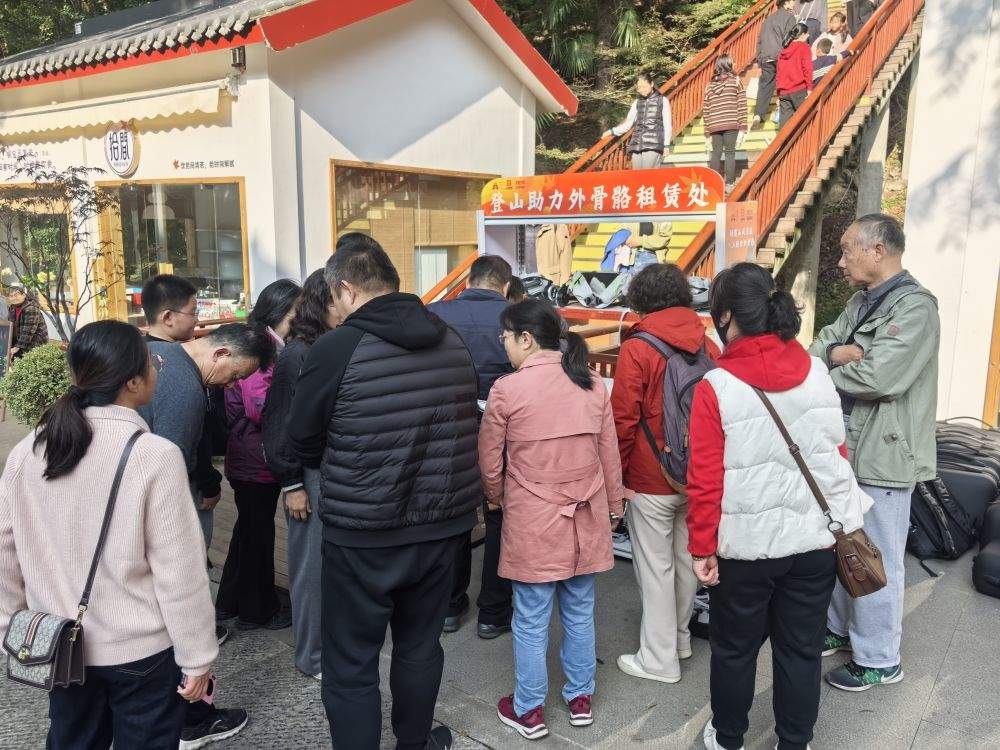 外骨骼机器人怎样安全走入寻常百姓家?