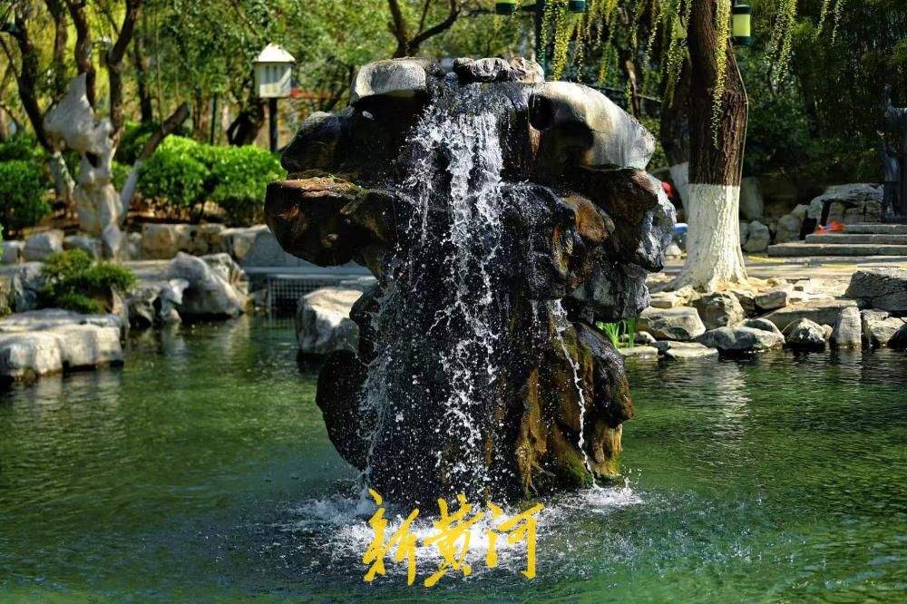 春雨过后 泉水欢腾