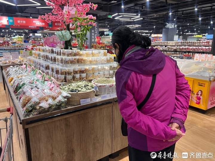 花茶“泡”出春日活力，年轻人捧红济南花茶市场