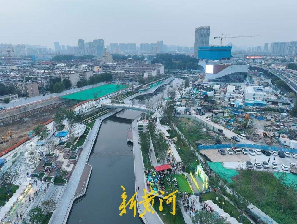 济南历城洪楼天地全福河滨水景观带正式开放