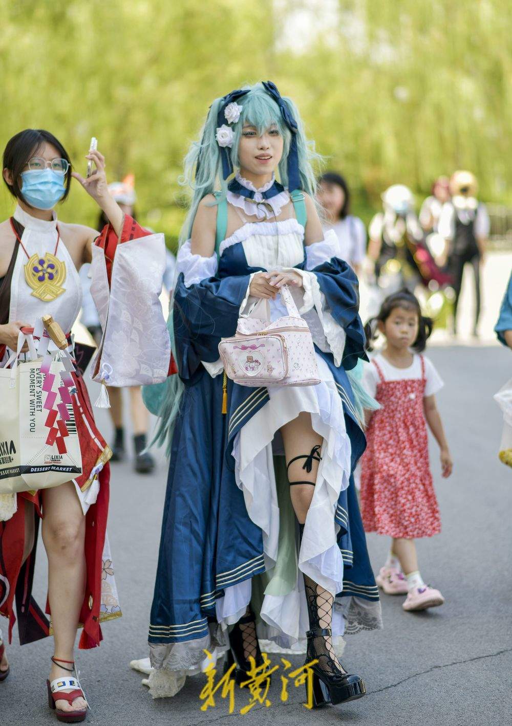 暑期动漫展欢乐开场 “二次元”盛装赴会