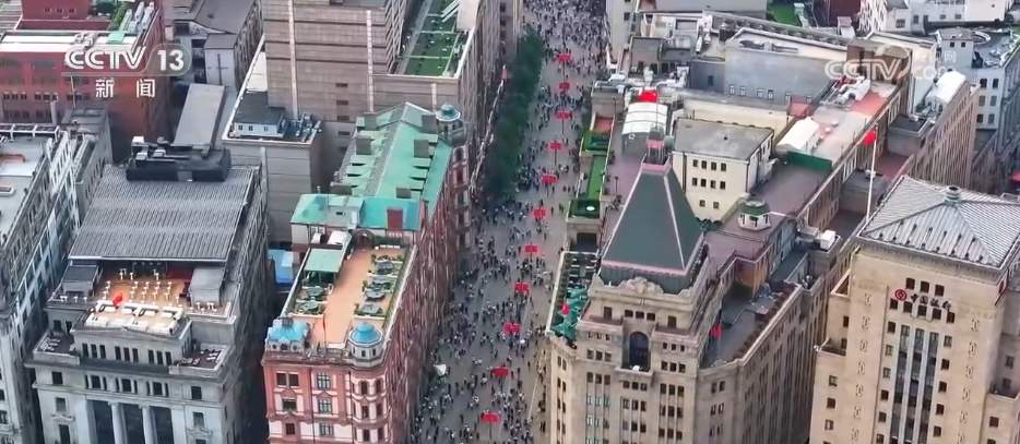 新业态、新场景 多个商圈消费焕新升级 创新模式激活“银发经济”新动能