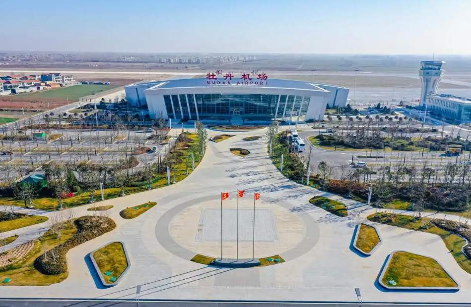 菏泽鲜切花48小时可运抵欧美，内陆城市无口岸也能通全球