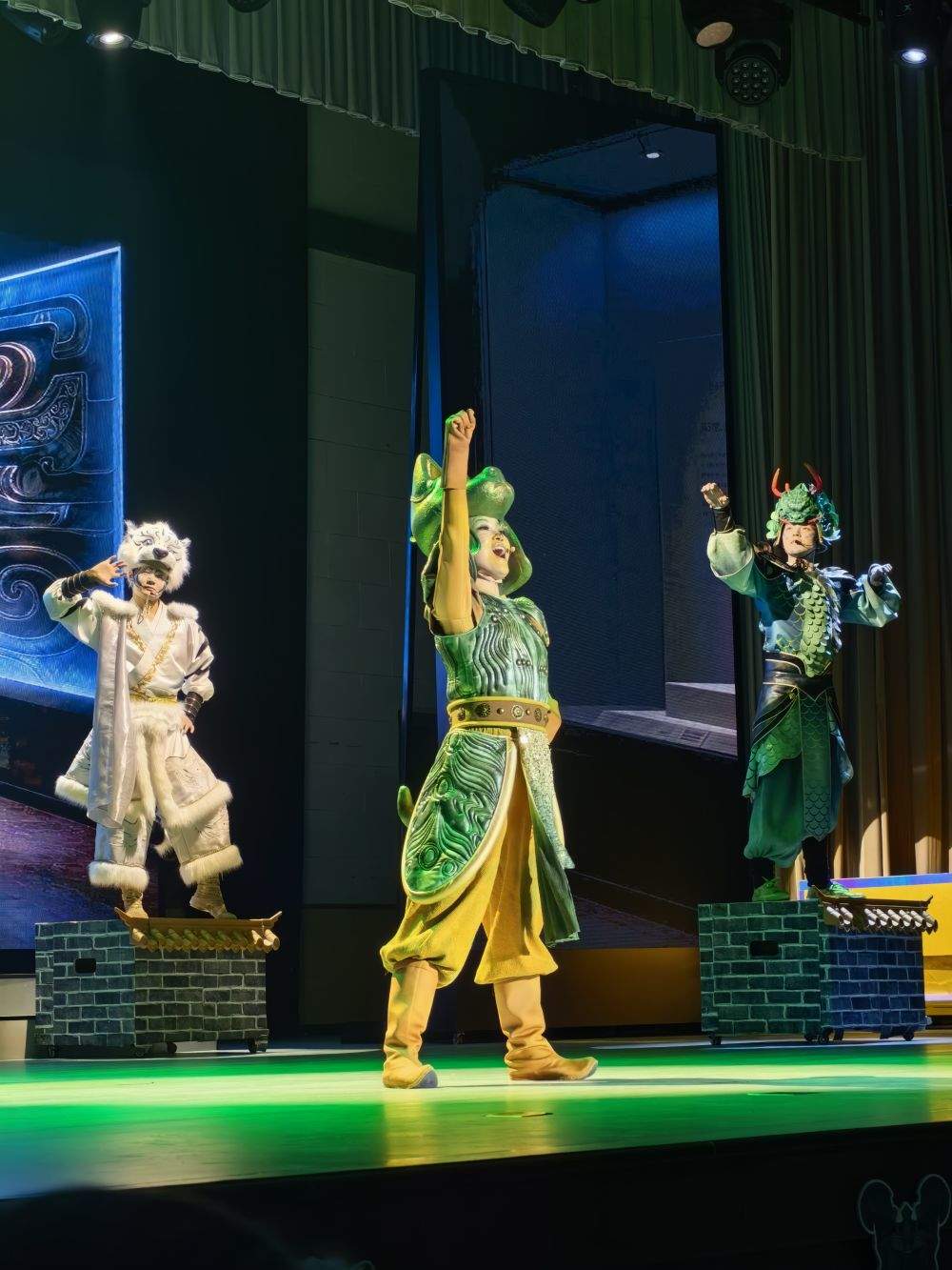 博物馆里过春节：沉浸式歌舞剧让国宝“活”起来