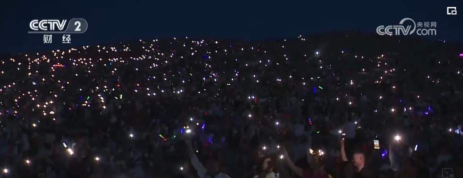 982亿元、8223.8万人次，夏日文旅“燃”动 消费热度从白天延续到黑夜