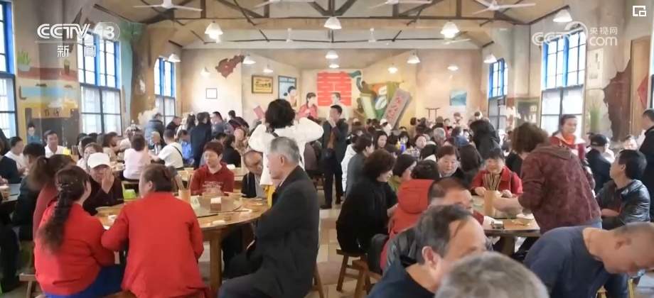 消费市场“春潮涌动” “春日经济”释放更多经济活力