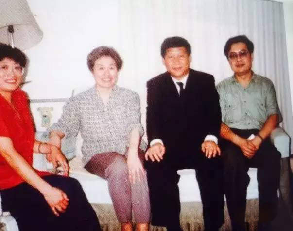 人民领袖｜此情不忘是师恩