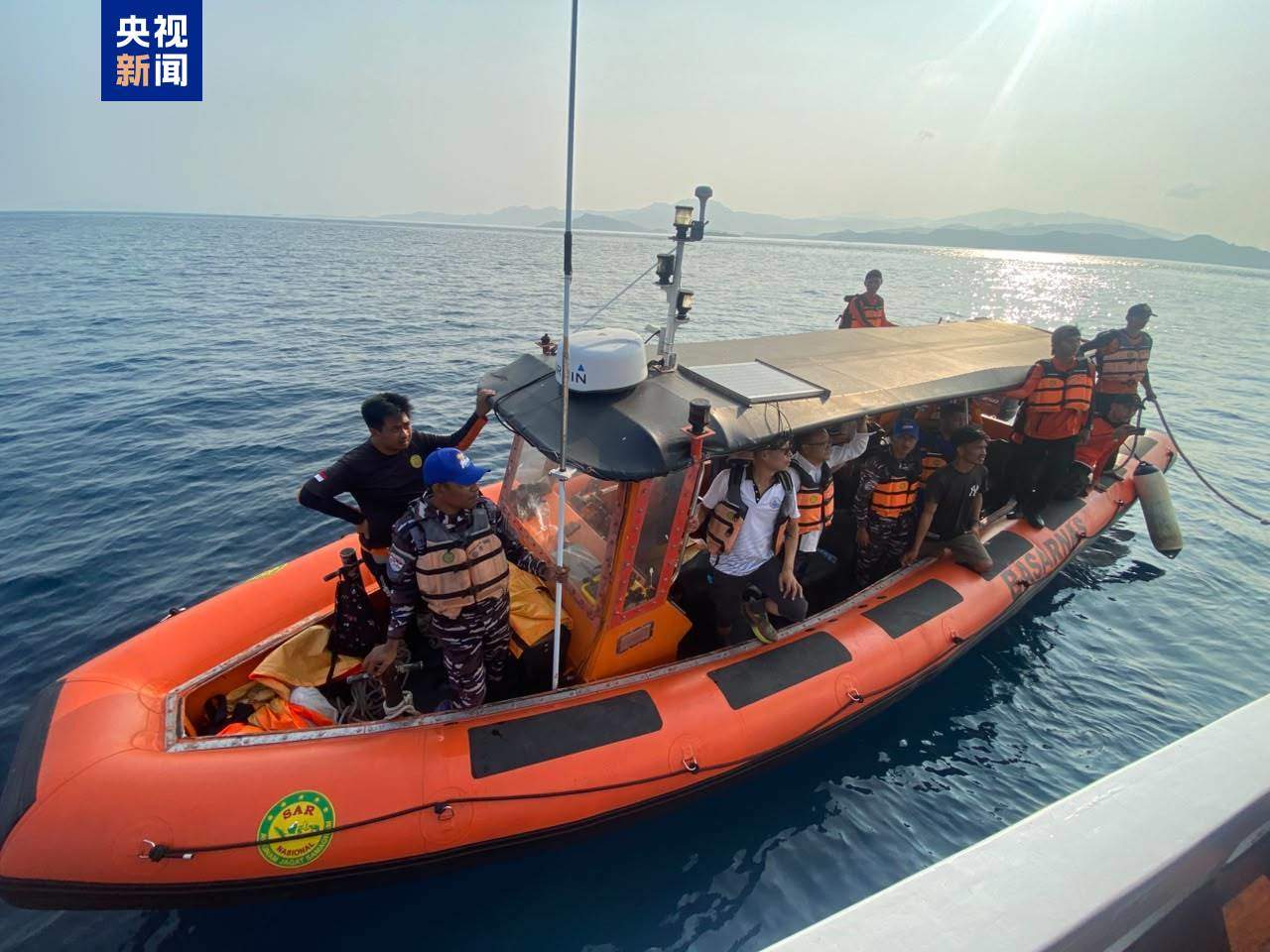 印尼一船只沉没 29人获救1人失踪
