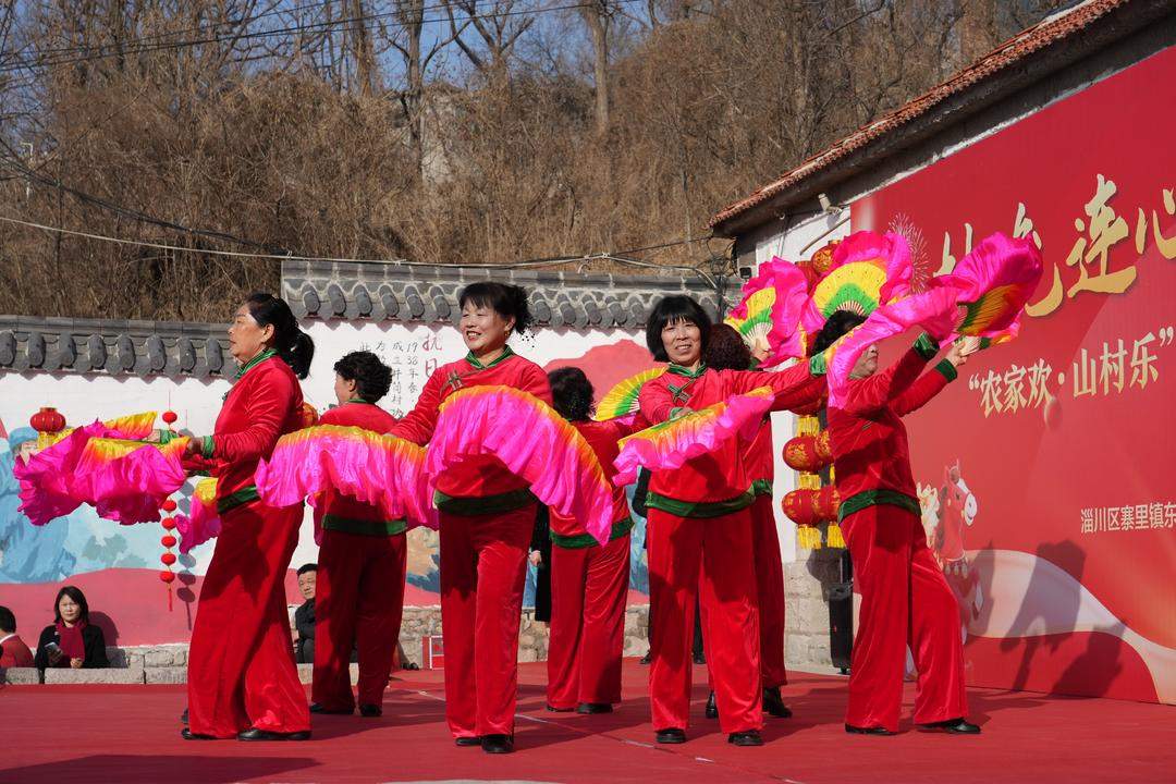 新春走基层丨金马贺岁 灯火映团圆