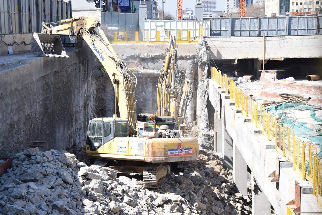 济南地铁4号线全速突破“卡脖子”区间，今年底前开通运营