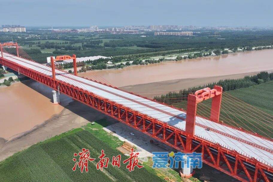 济滨高铁建设全力提速冲刺开通，关键性工程接连取得重大突破