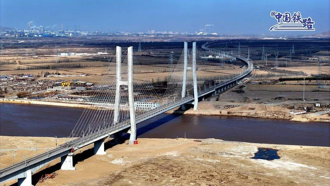 包银高铁将于12月23日全线开通