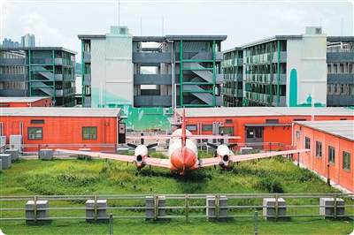 香港青年宿舍里的逐梦者