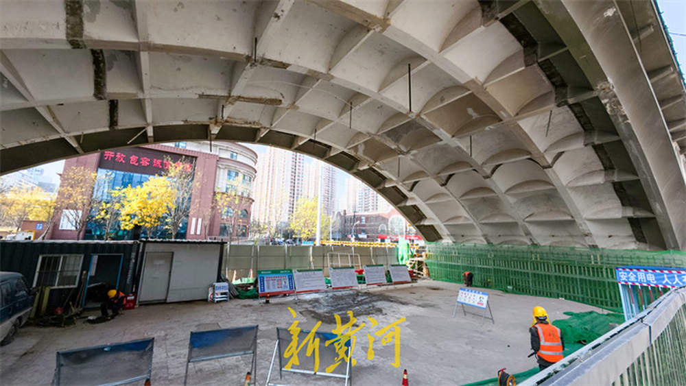 天桥桥墩开启加固施工，百年交通枢纽焕新升级