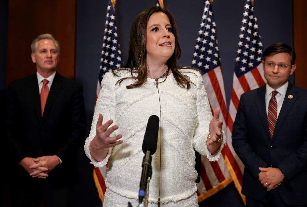 从断供到威胁收税,特朗普政府与哈佛闹大了