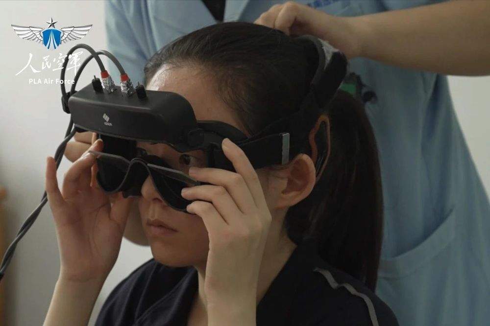 时隔四年，空军再次面向全国高中毕业生招收女飞行学员 就在济南定选检测