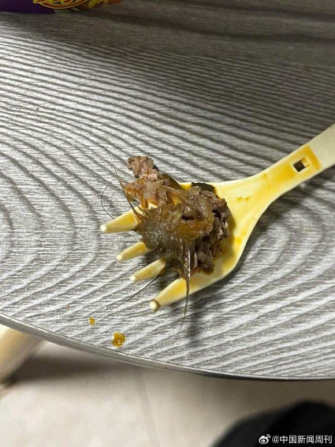 市监局调查统一方便面鼠头事件 证据包装都没了