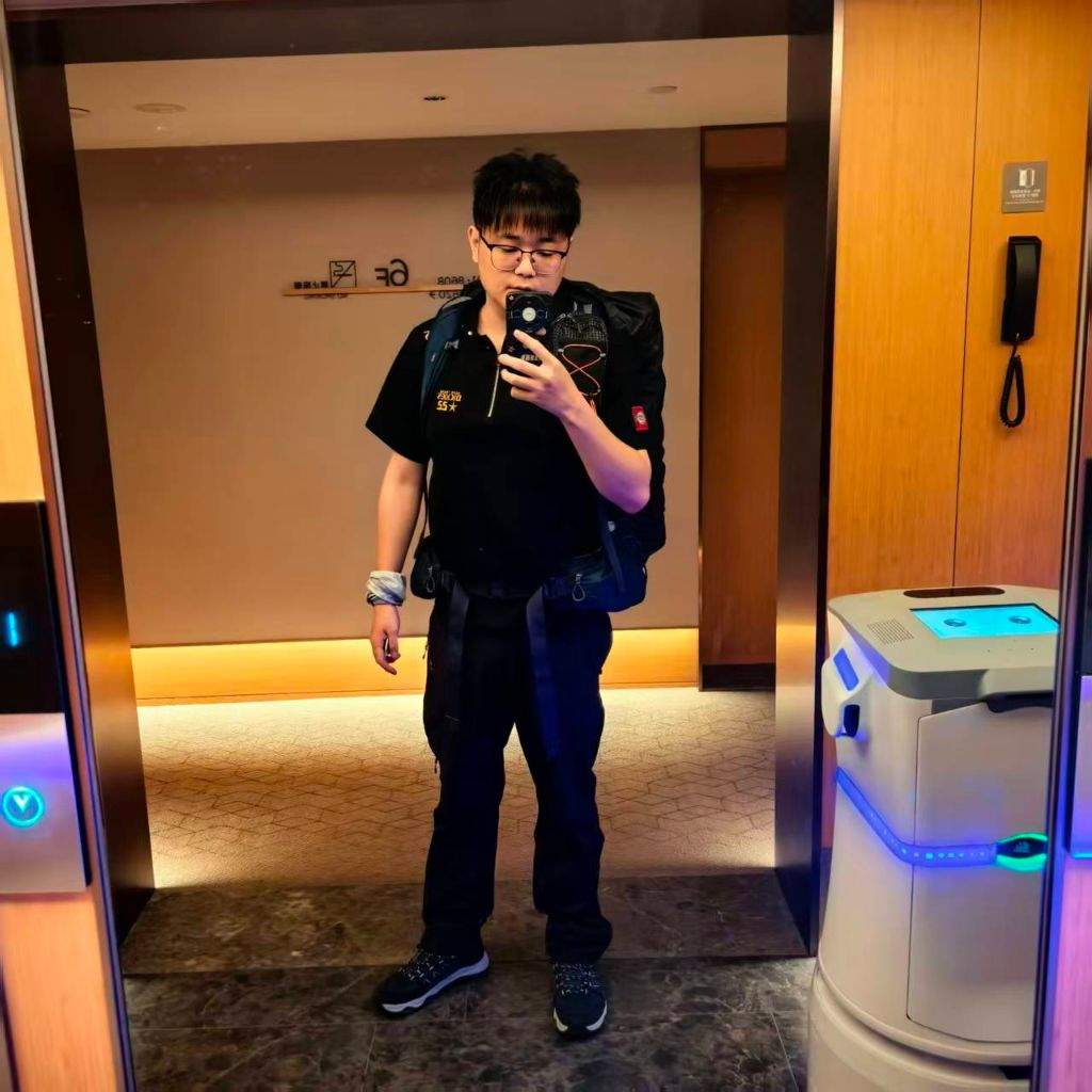 放弃旅行驰援灾区 29岁青年志愿者救灾一线不幸去世