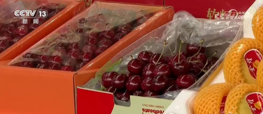 生鲜果蔬、年宵花卉、特色美食齐上阵 节前消费新图景活力涌动