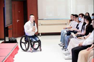 16年了,还记得他们吗?