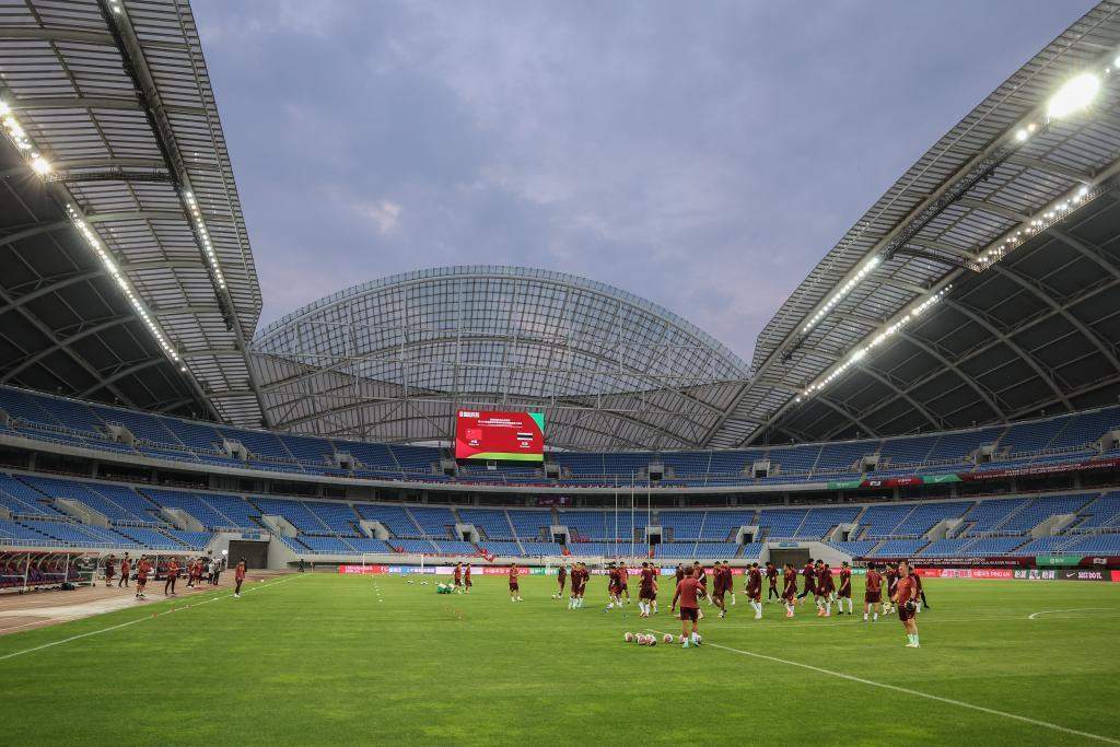 一场影响国足未来数年命运的“生死战”