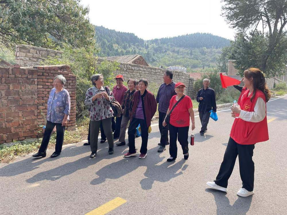 长清区崮云湖街道乐天社区创新推行“四有”工作法，网格治理解民忧