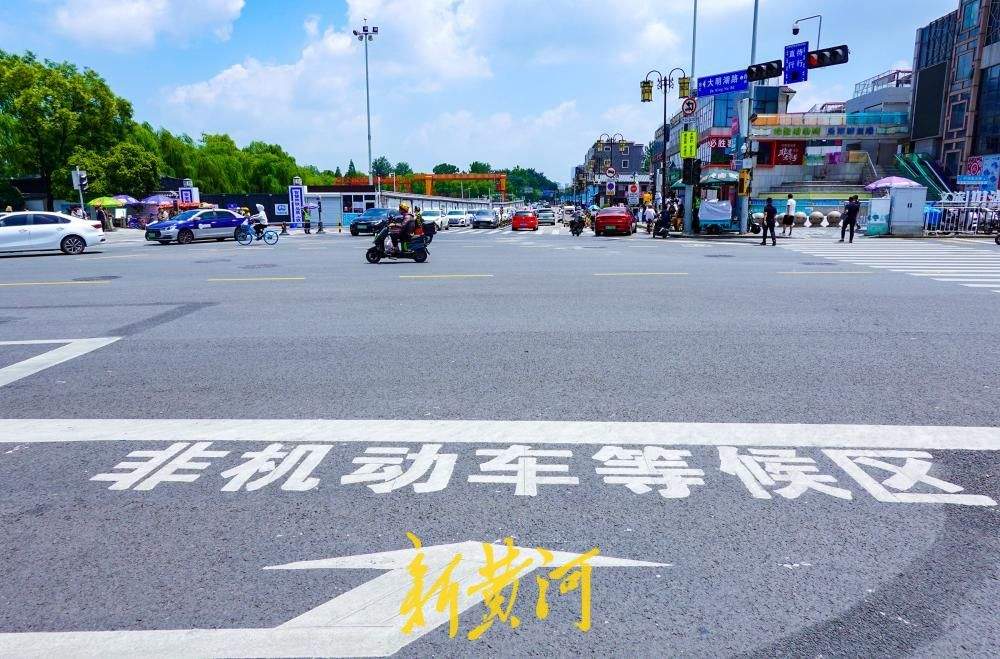 大明湖西南门路口交通优化升级 多项微改造提升通行效率