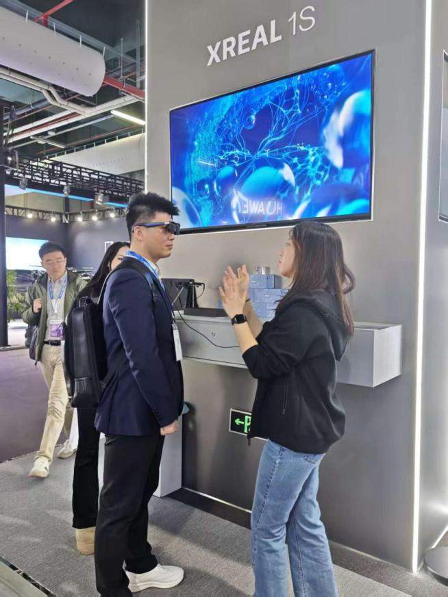 “AI+消费”加速走向日常生活