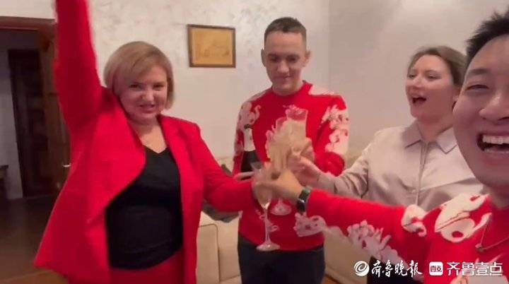 济南“洋媳妇”第一次回村过年记