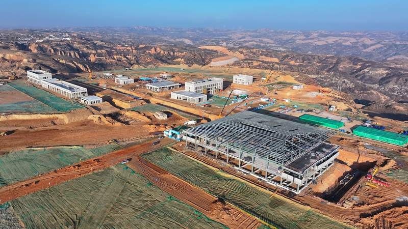 找准“棋眼”，小城谋大业