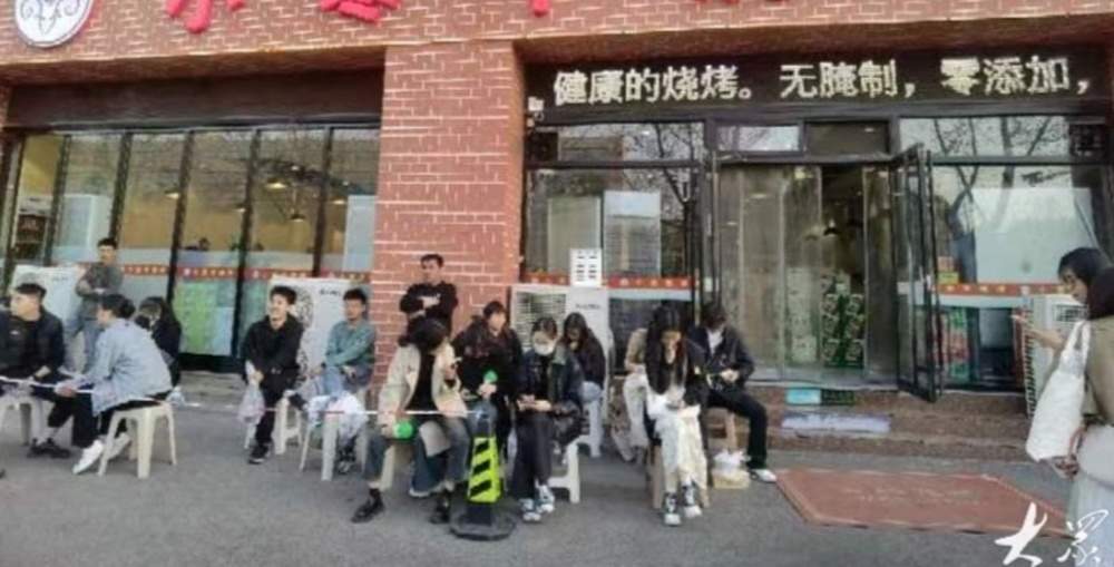 烧烤店主，在淄博迎接又一个旺季