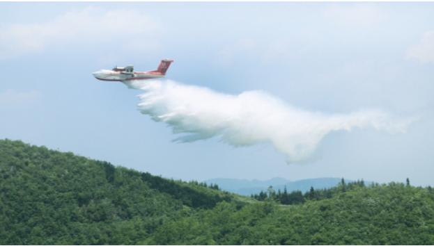 全球起飞重量最大的民用水陆两栖飞机AG600取得型号合格证