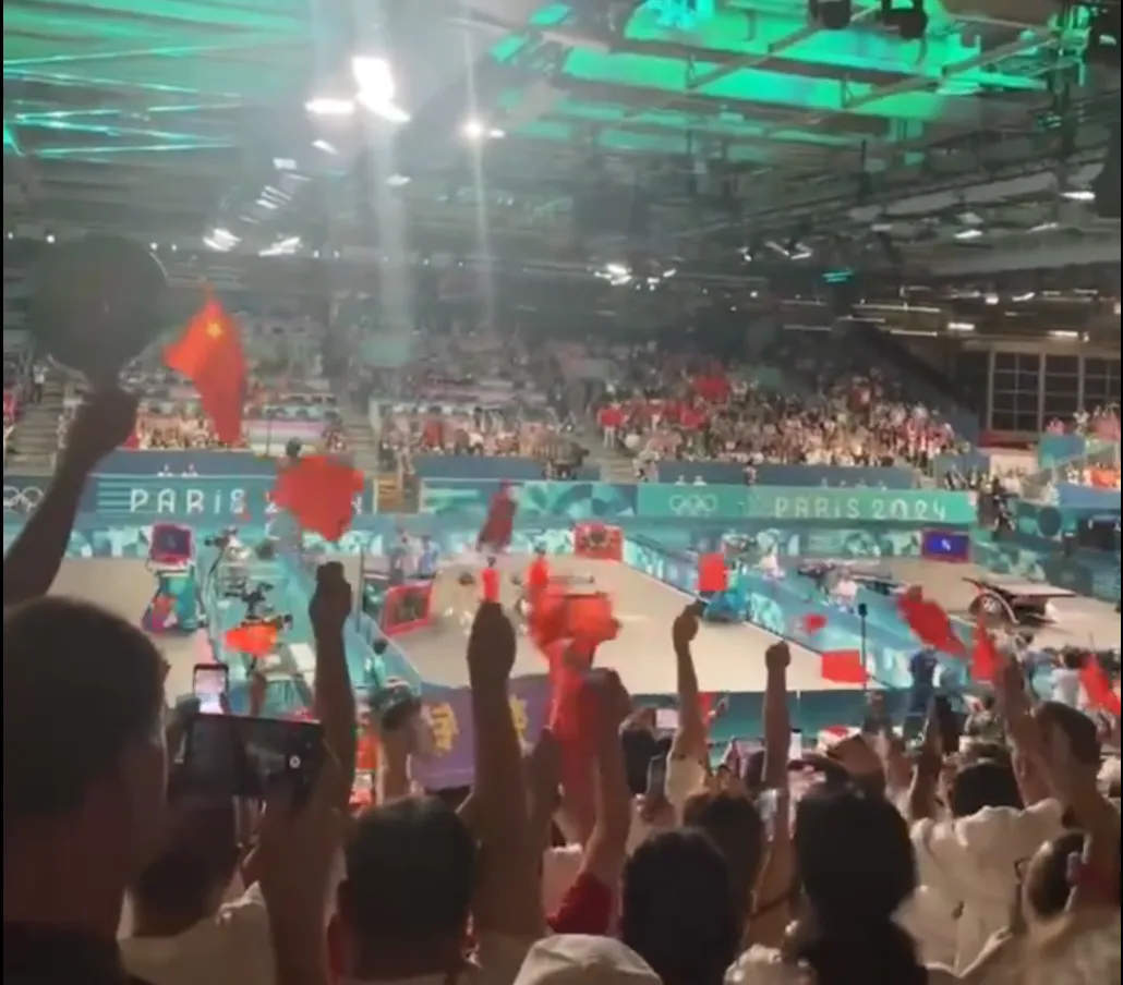 王楚钦躲采访:放过我们 网友：这次理由很充分