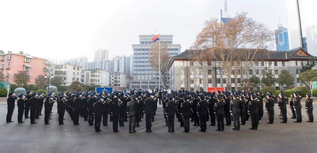 山东省公安厅举行系列活动庆祝第六个中国人民警察节