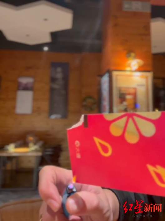 520元音乐节门票50元即可得？有“黄牛”用赠票点烟，当地回应