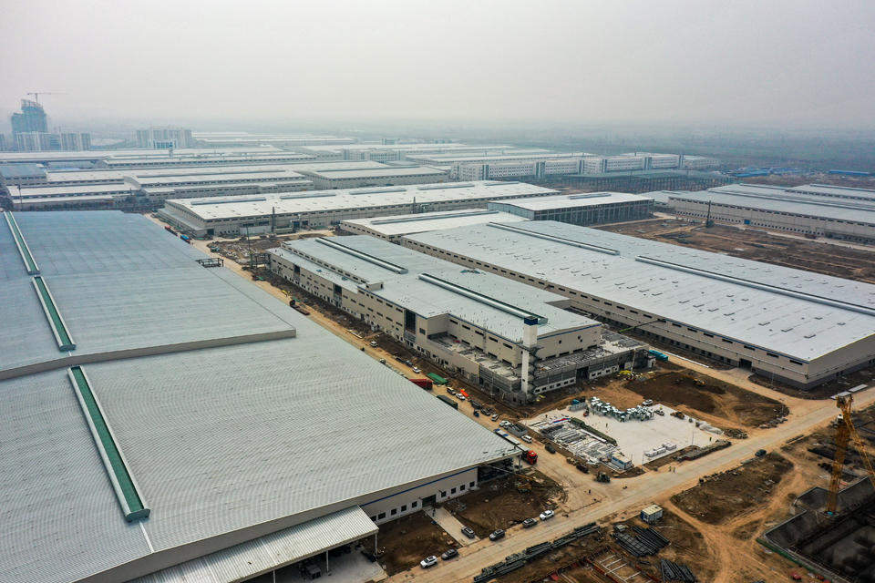 比亚迪济南基地新厂区加快建设，部分新厂房即将启用