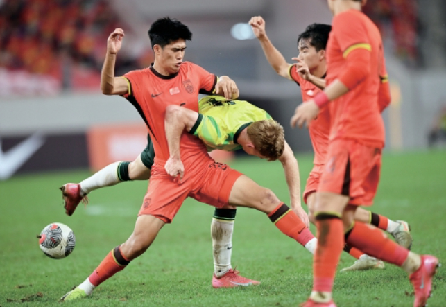 “带刀后卫”闪耀亚洲赛场 彰显泰山青训底蕴