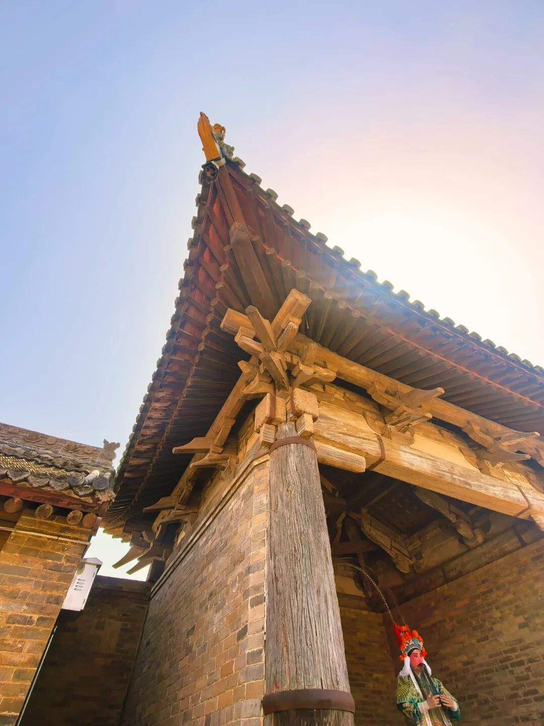 【何以中国·屋檐上的文脉】屋檐藏文脉 古台续新声