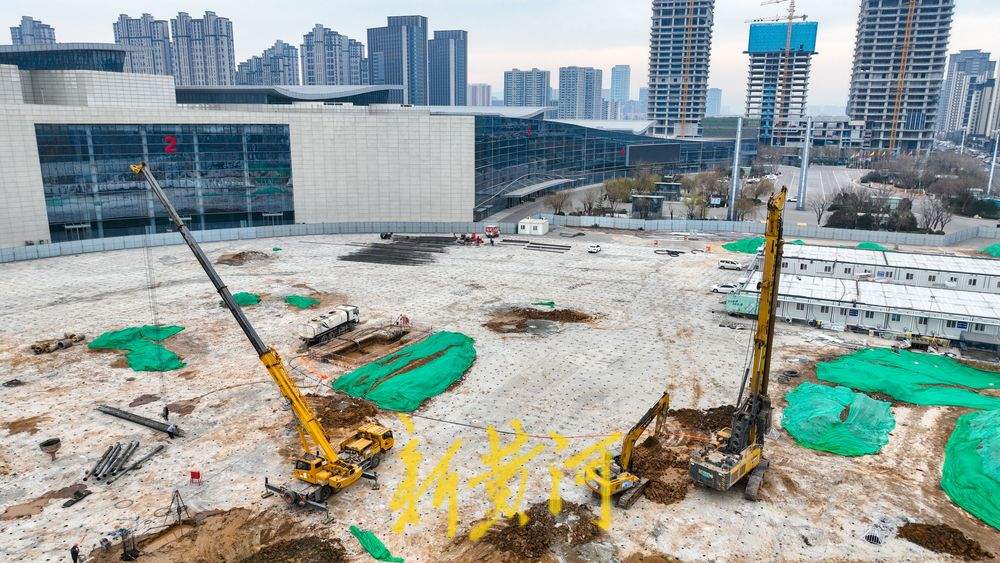 山东国际会展中心二期迎新进展，部分施工已启动