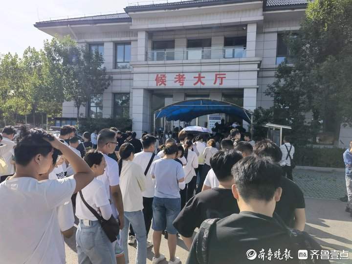 高考生成主力军，济南迎来暑期“驾考热”
