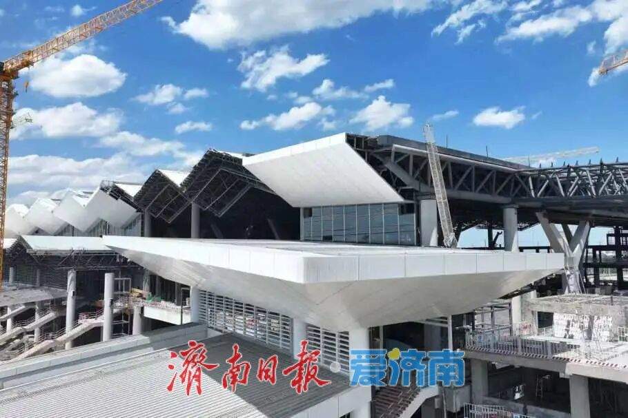济滨高铁建设全力提速冲刺开通，关键性工程接连取得重大突破