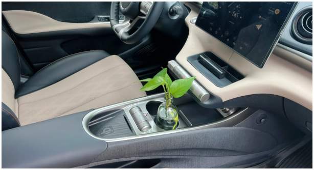 小米yu7suv2025车型发布，看看车主们都在用的除甲醛神器