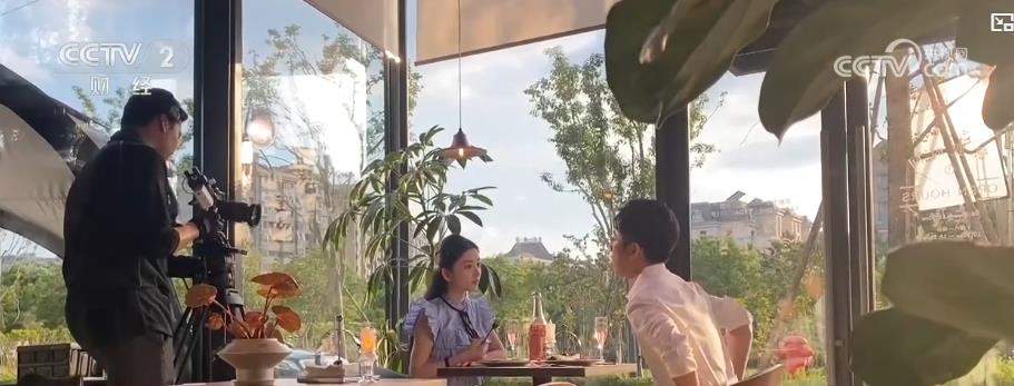 从景区汉服到婚礼婚纱：服装租赁产业规模持续增长，新模式激活消费潜力